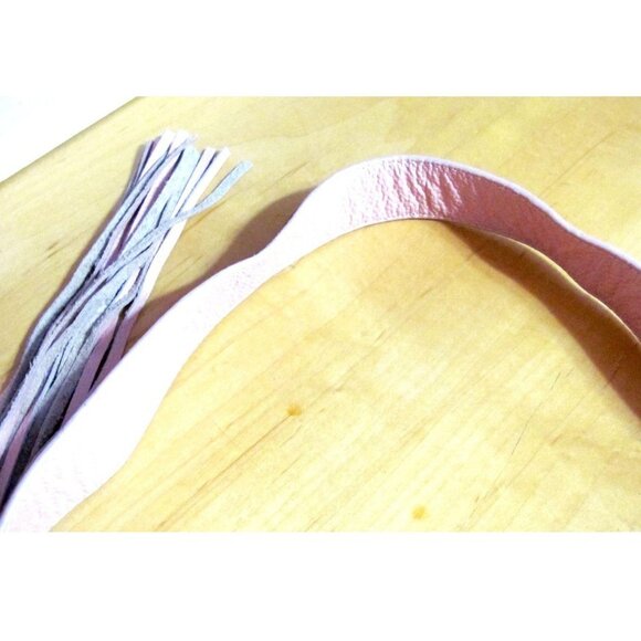 Nyla Noor Leather Soho Bucket Handbag Purse Tassel - Picture 12 of 12